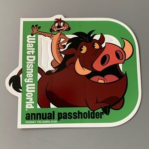 Disney annual passholder magnet - Pumbaa and Timon